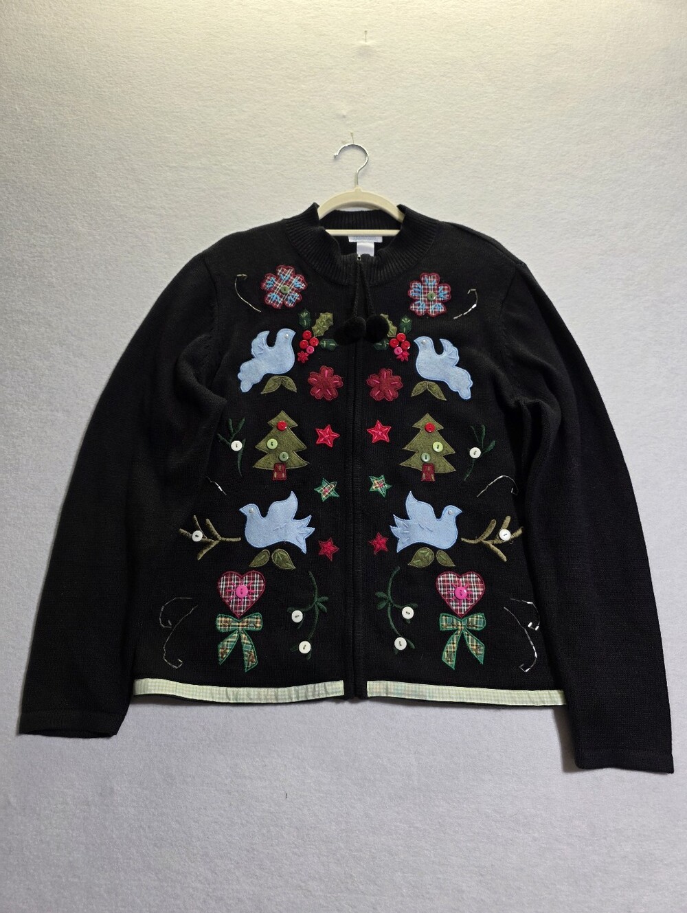TRADITIONS GREAT NORTHWEST CLOTHING CO. CHRISTMAS APPLIQUÉ ZIP CARDIGAN L